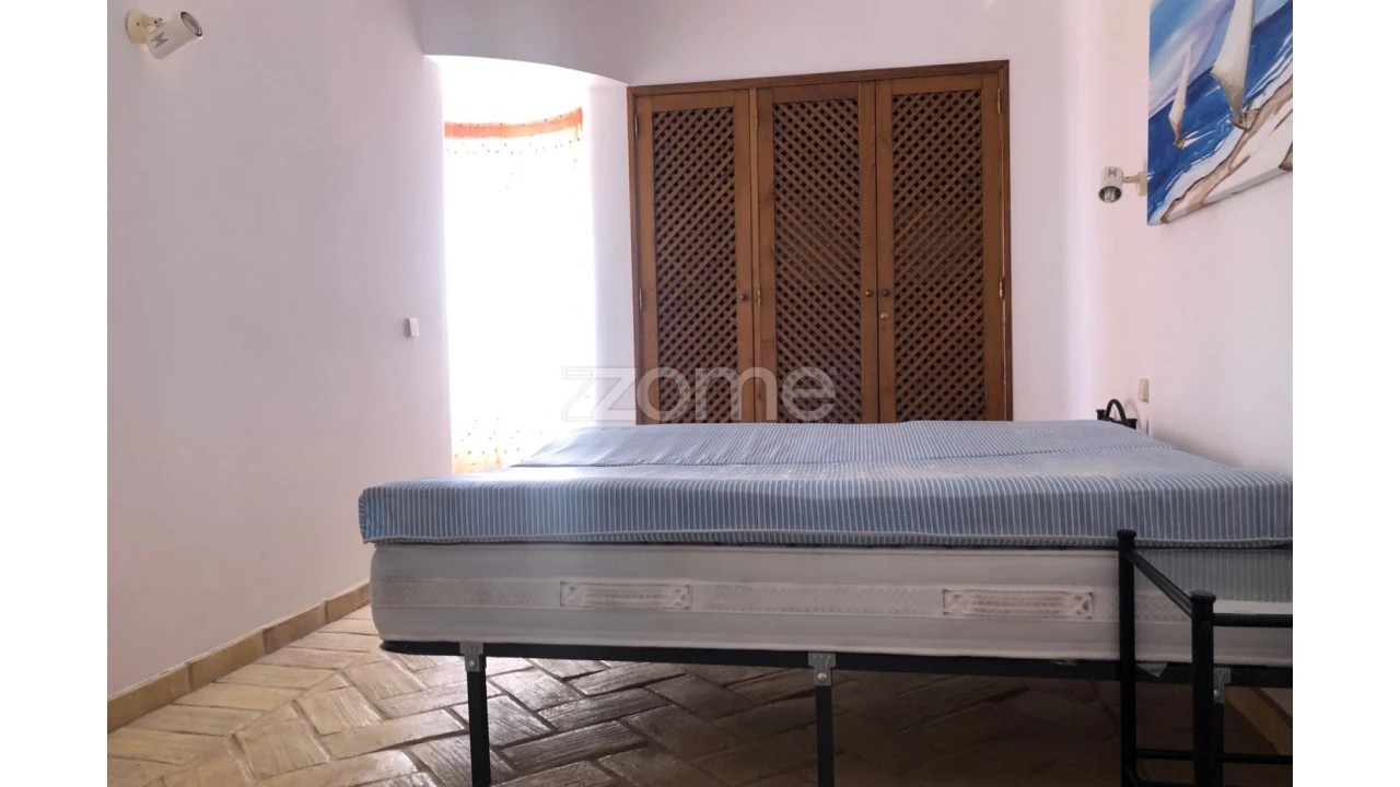 Moradia T4 para Venda em Albufeira e Olhos de Água Foto 49