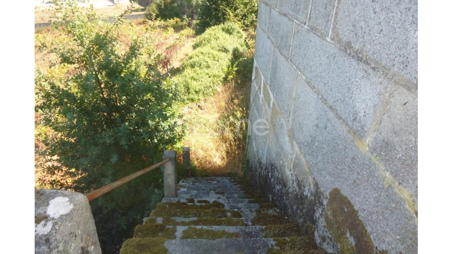 Moradia T4 para Venda em Tarouquela Foto 7