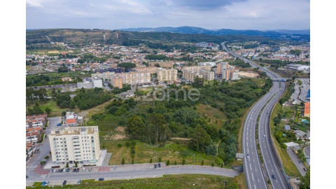 Terreno para Venda em Valongo