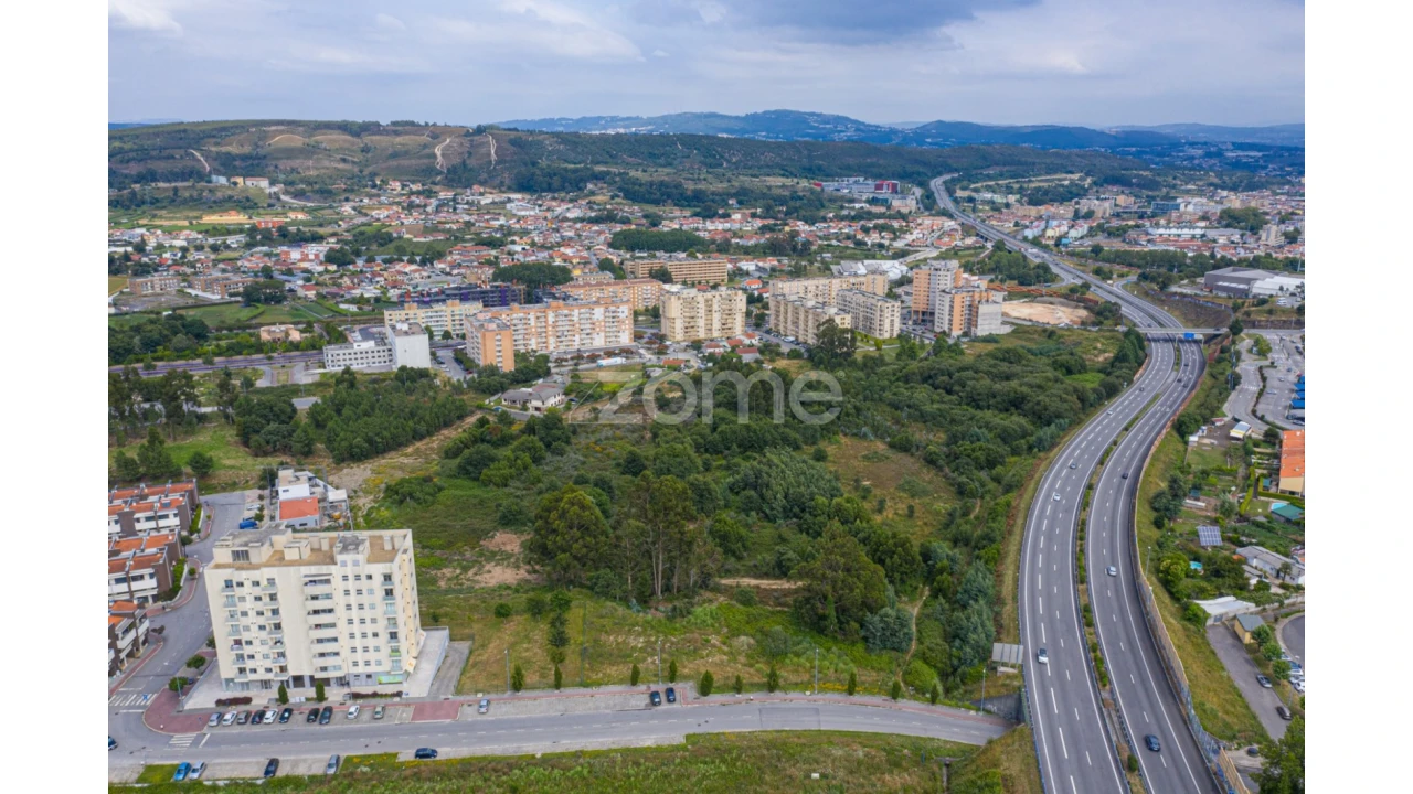 Terreno para Venda em Valongo Foto 2