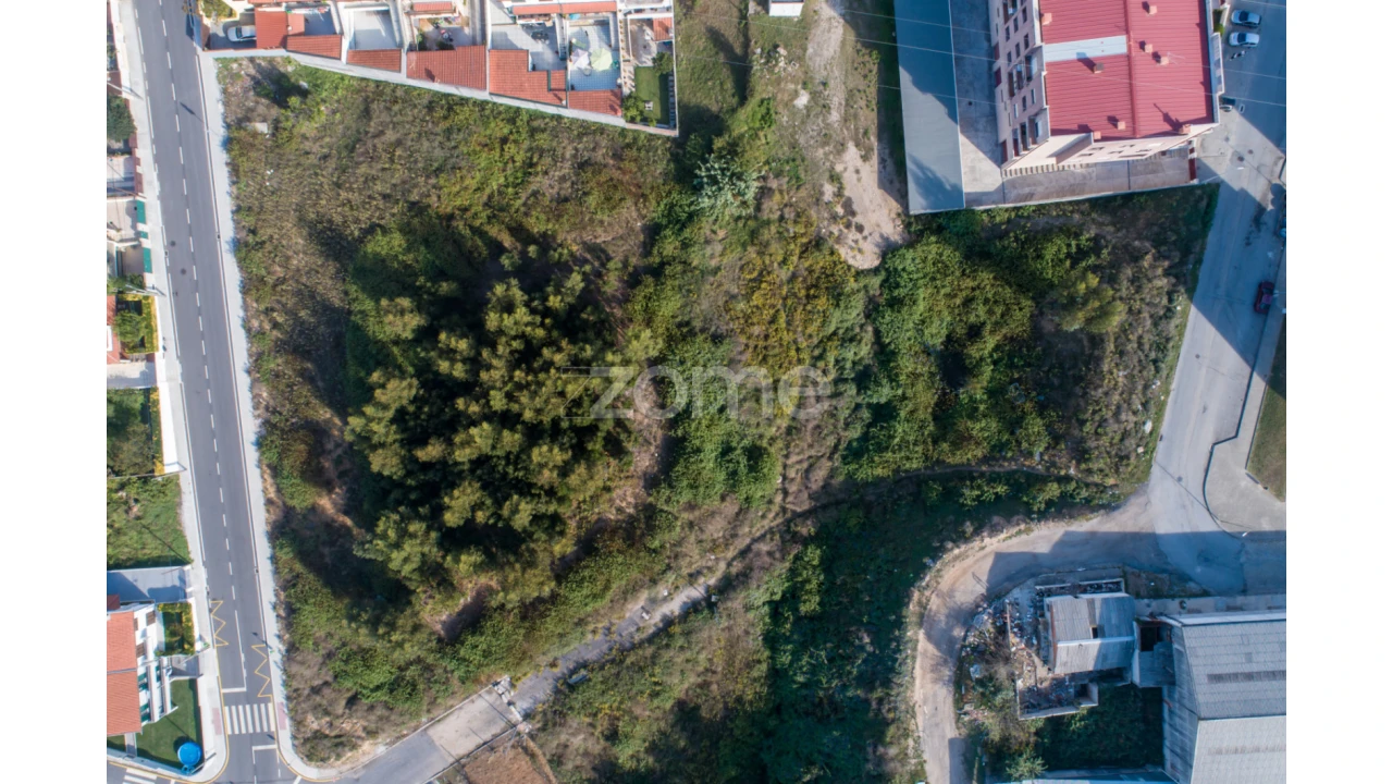 Terreno para Venda em Baguim do Monte (Rio Tinto) Foto 11