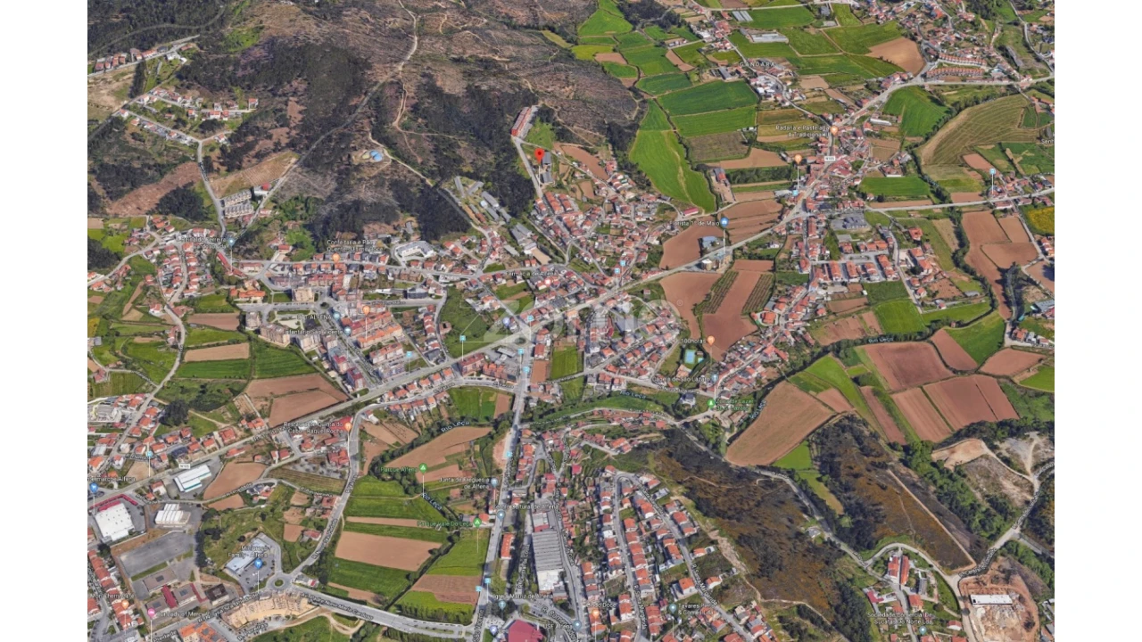 Terreno para Venda em Alfena Foto 10