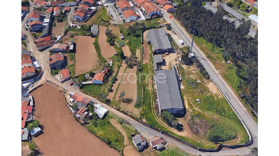 Terreno para Venda em Alfena Foto 3