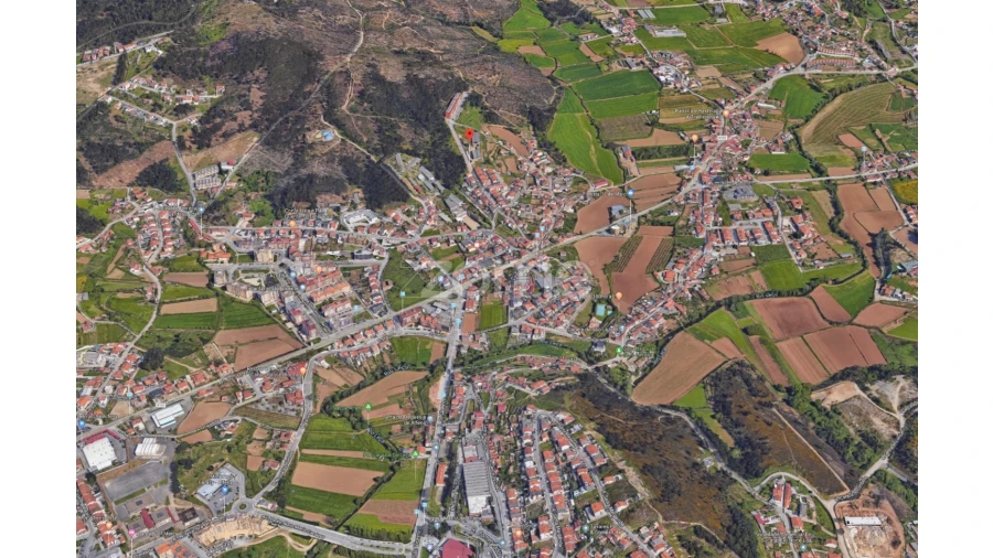 Terreno para Venda em Alfena Foto 10