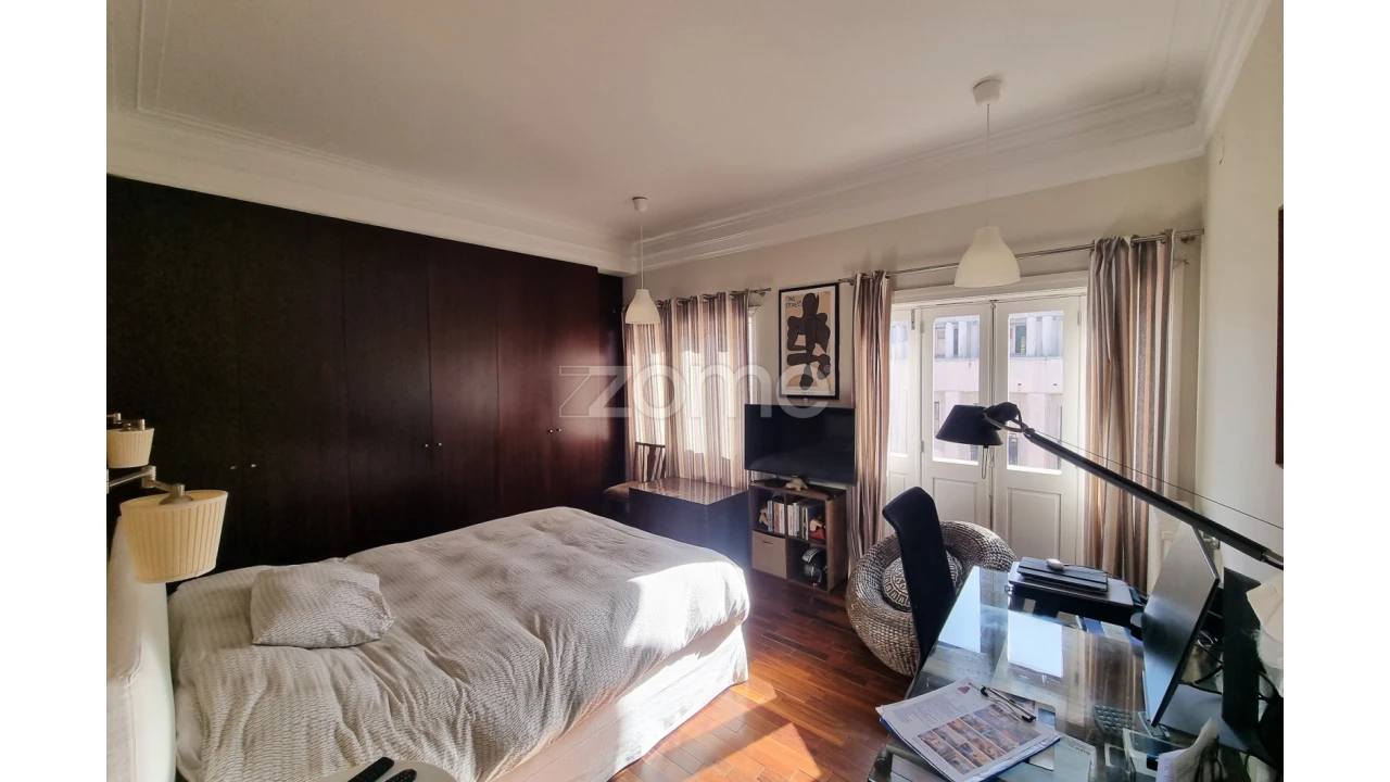 Apartamento T3 para Venda em Cedofeita, Santo Ildefonso, Sé, Miragaia, São Nicolau e Vitória Foto 24