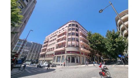 Apartamento T3 para Venda em Cedofeita, Santo Ildefonso, Sé, Miragaia, São Nicolau e Vitória