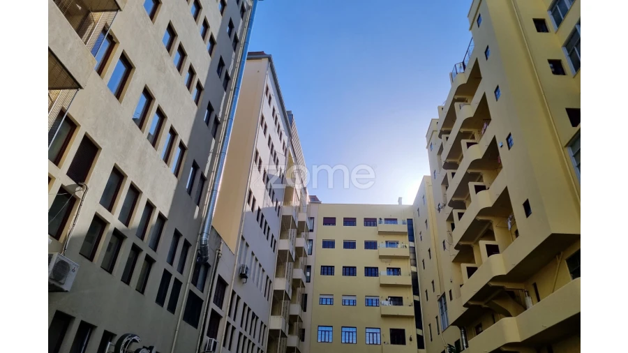 Apartamento T3 para Venda em Cedofeita, Santo Ildefonso, Sé, Miragaia, São Nicolau e Vitória Foto 4