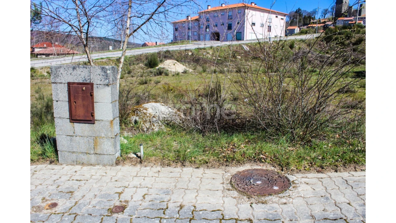 Terreno para Venda em Montalegre e Padroso Foto 6