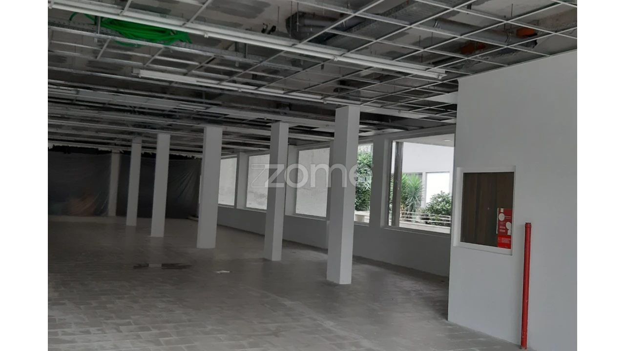 Negócio para Venda em Vila das Aves Foto 30