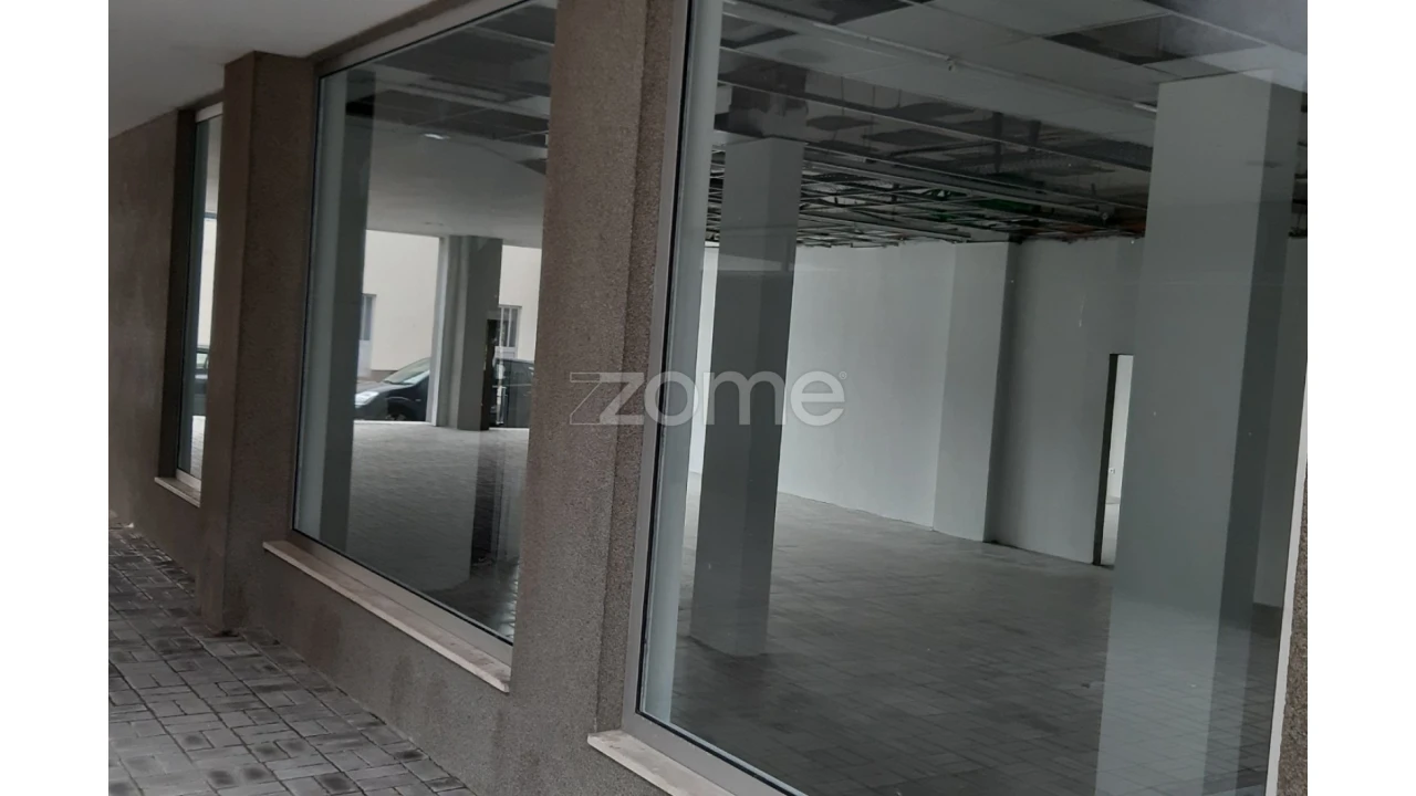 Negócio para Venda em Vila das Aves Foto 32