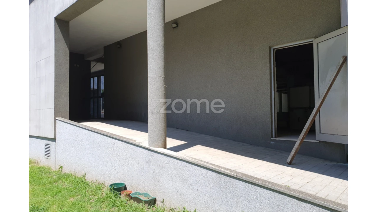 Negócio para Venda em Vila das Aves Foto 26