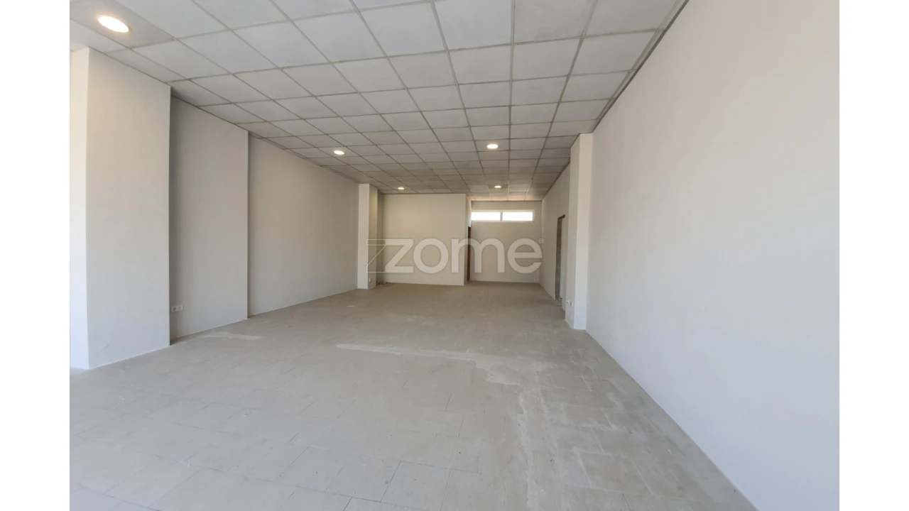 Negócio para Venda em Vila das Aves Foto 11