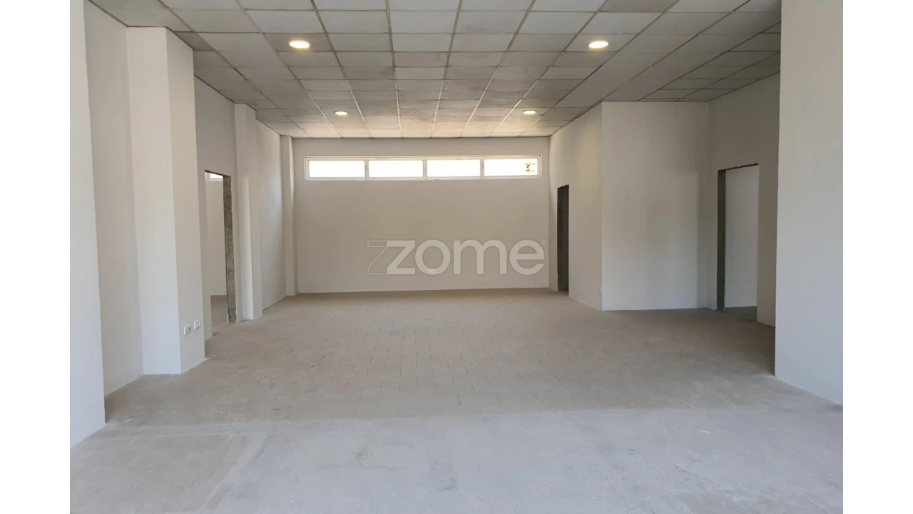 Negócio para Venda em Vila das Aves Foto 18