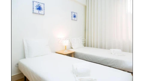 Apartamento T3 para Venda em Cedofeita, Santo Ildefonso, Sé, Miragaia, São Nicolau e Vitória