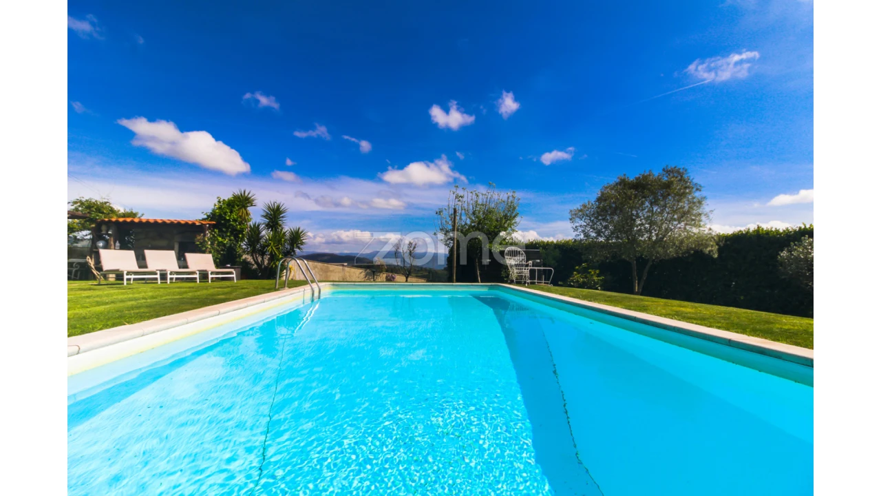 Quinta T3 para Venda em Campelo e Ovil Foto 14