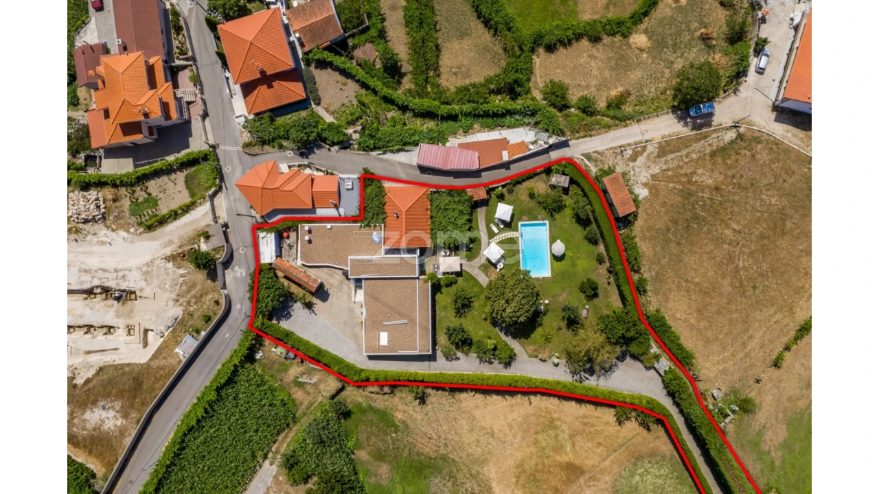 Quinta T3 para Venda em Campelo e Ovil Foto 64