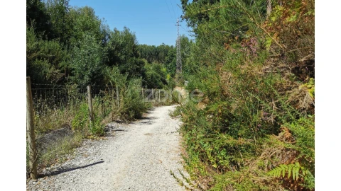 Terreno para Venda em Santa Maria da Feira, Travanca, Sanfins e Espargo