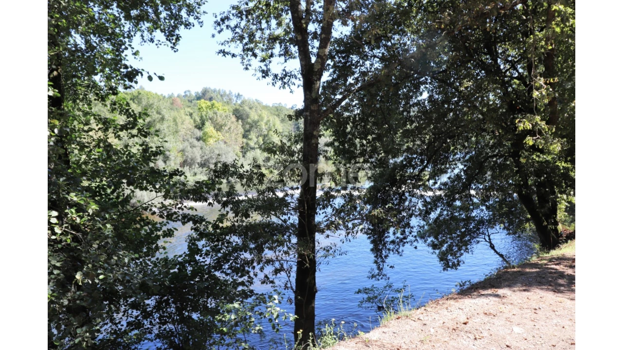 Quinta T3 para Venda em Oleiros Foto 24