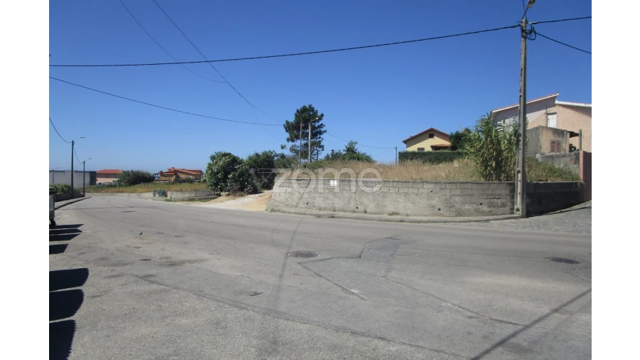 Terreno para Venda em Vila Chã Foto 8