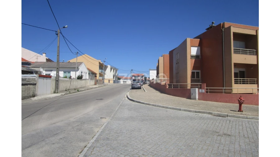 Terreno para Venda em Vila Chã Foto 6