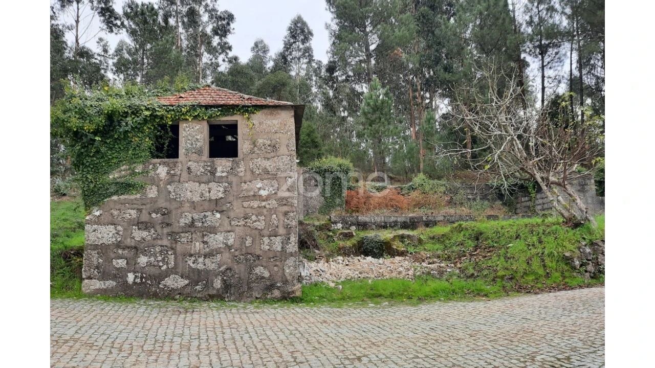 Moradia T2 para Venda em Lagares e Figueira Foto 2