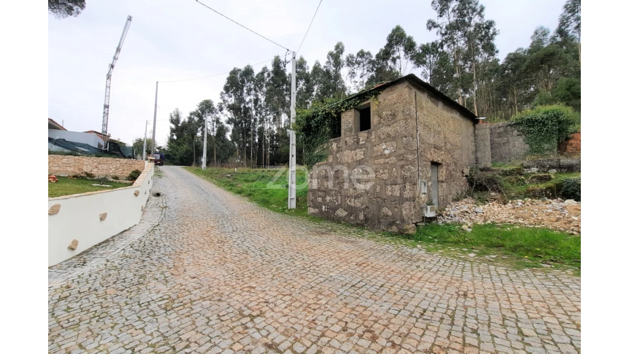 Moradia T2 para Venda em Lagares e Figueira Foto 3