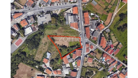 Terreno para Venda em Fânzeres e São Pedro da Cova