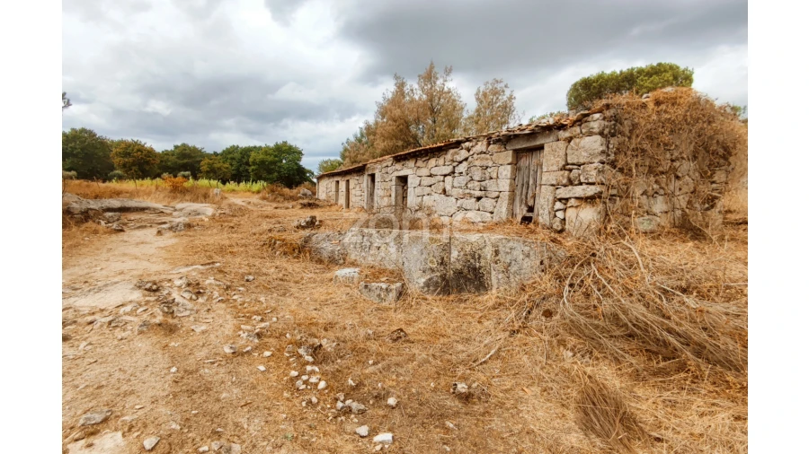 Terreno para Venda em Cabanas de Viriato Foto 18