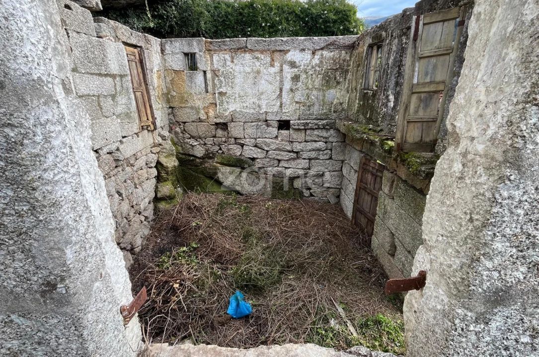 Moradia T7 para Venda em Amarante (São Gonçalo), Madalena, Cepelos e Gatão Foto 19