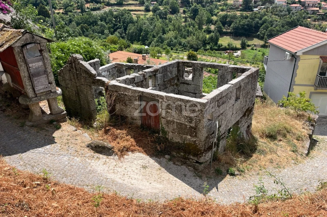 Moradia T7 para Venda em Ansiães Foto 14