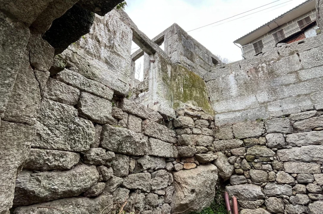 Moradia T7 para Venda em Amarante (São Gonçalo), Madalena, Cepelos e Gatão Foto 9