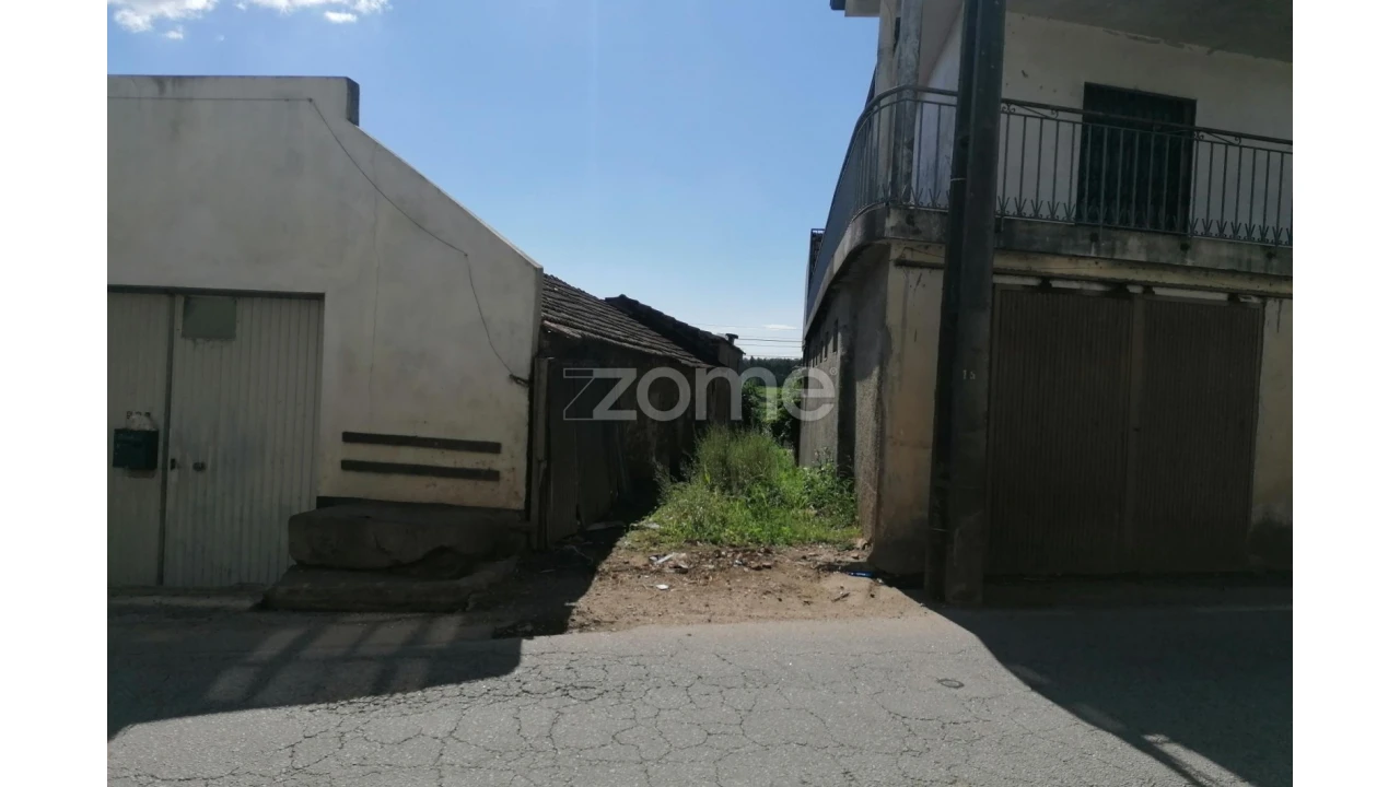 Terreno para Venda em Fradelos Foto 2