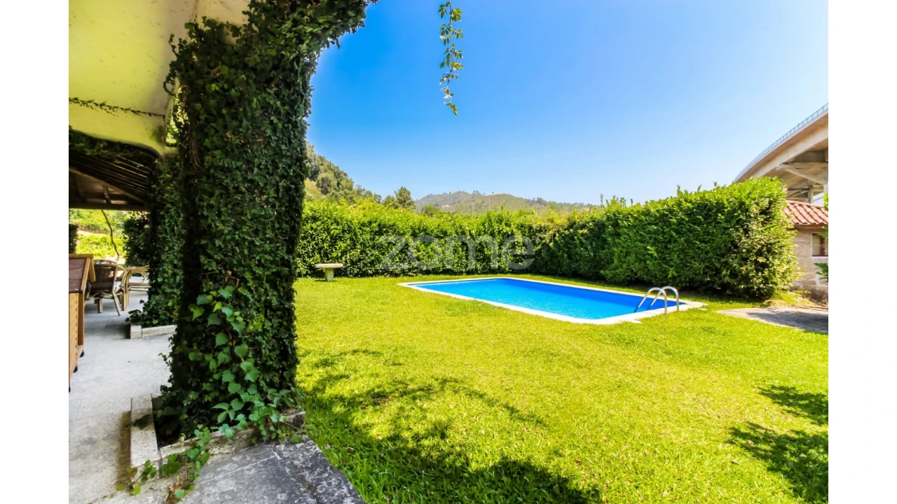 Quinta T5 para Venda em Gondar Foto 4