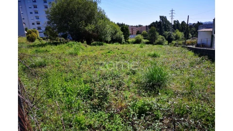Terreno para Venda em Fânzeres e São Pedro da Cova