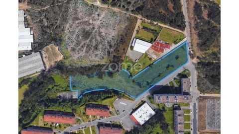 Terreno para Venda em Fânzeres e São Pedro da Cova