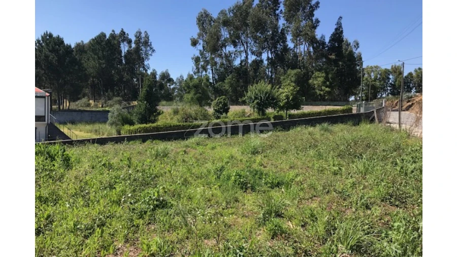 Terreno para Venda em Fânzeres e São Pedro da Cova Foto 4