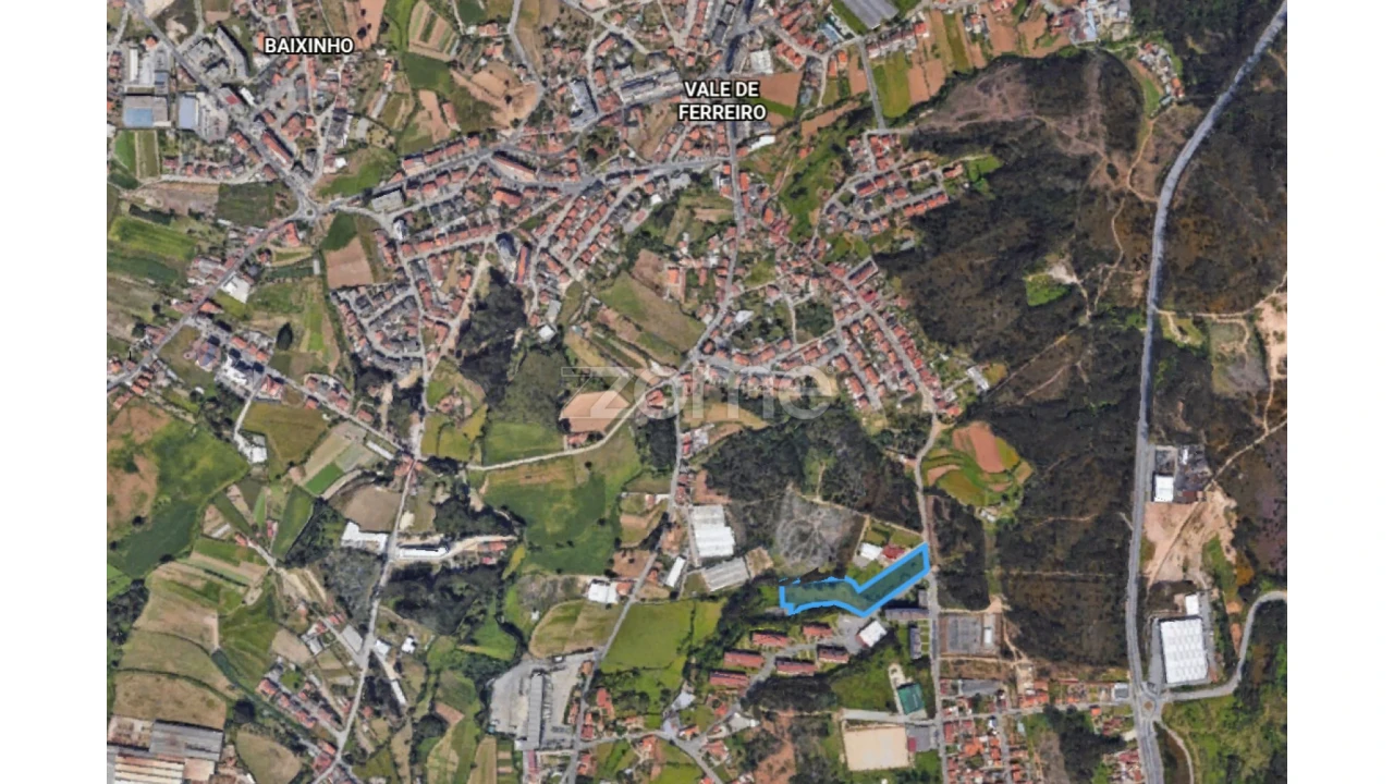Terreno para Venda em Fânzeres e São Pedro da Cova Foto 6