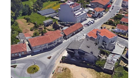 Moradia T12 para Venda em São João da Madeira