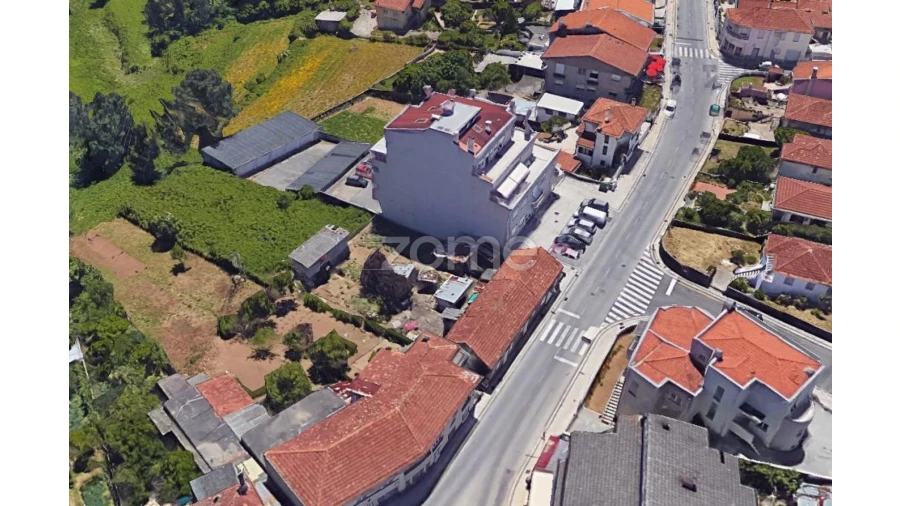 Moradia T12 para Venda em São João da Madeira Foto 13