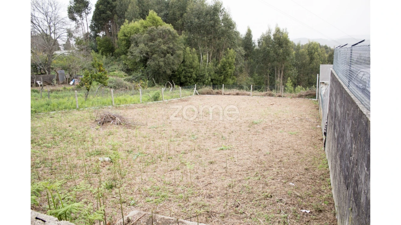 Moradia T12 para Venda em São João da Madeira Foto 23