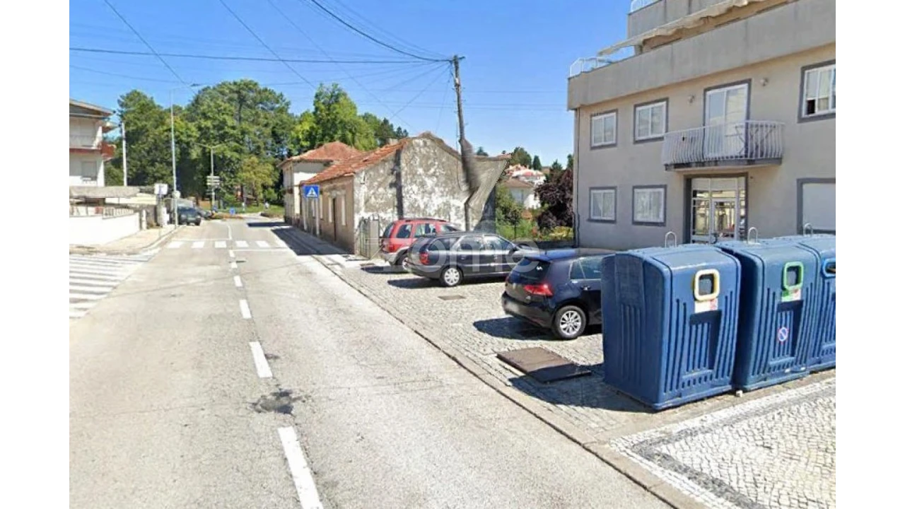 Moradia T12 para Venda em São João da Madeira Foto 8