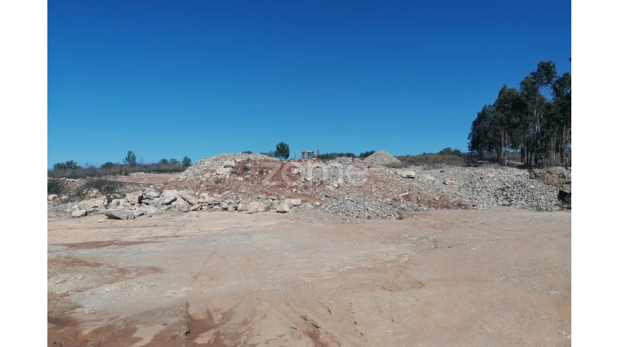 Terreno para Venda em Condeixa-A-Velha e Condeixa-A-Nova Foto 1