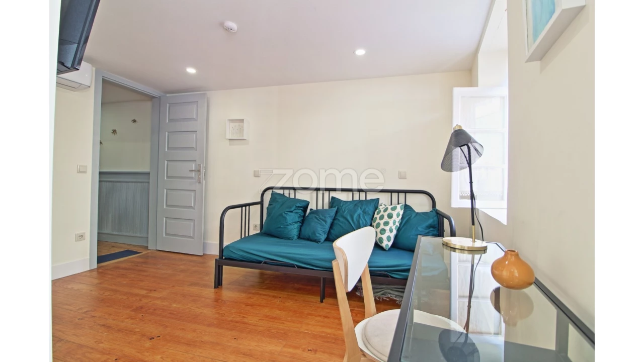 Prédio para Venda em Oliveira, São Paio e São Sebastião Foto 23