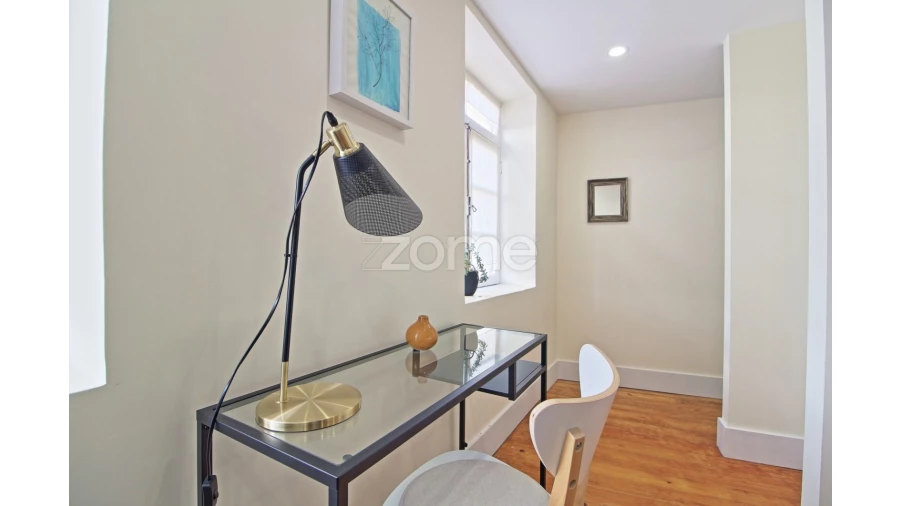 Prédio para Venda em Oliveira, São Paio e São Sebastião Foto 24