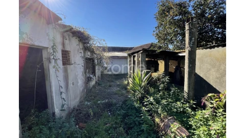 Terreno para Venda em Rio Tinto