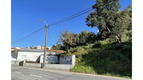 Terreno para Venda em Rio Tinto