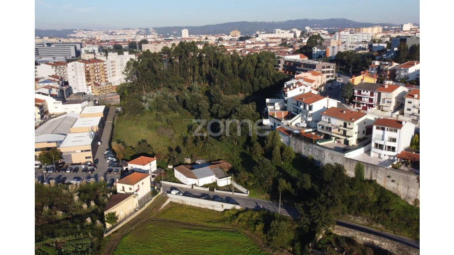 Terreno para Venda em Rio Tinto Foto 2