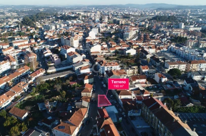 Terreno para Venda em Rio Tinto