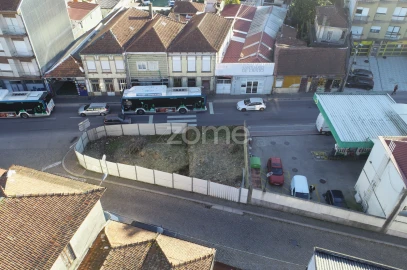 Terreno para Venda em Rio Tinto