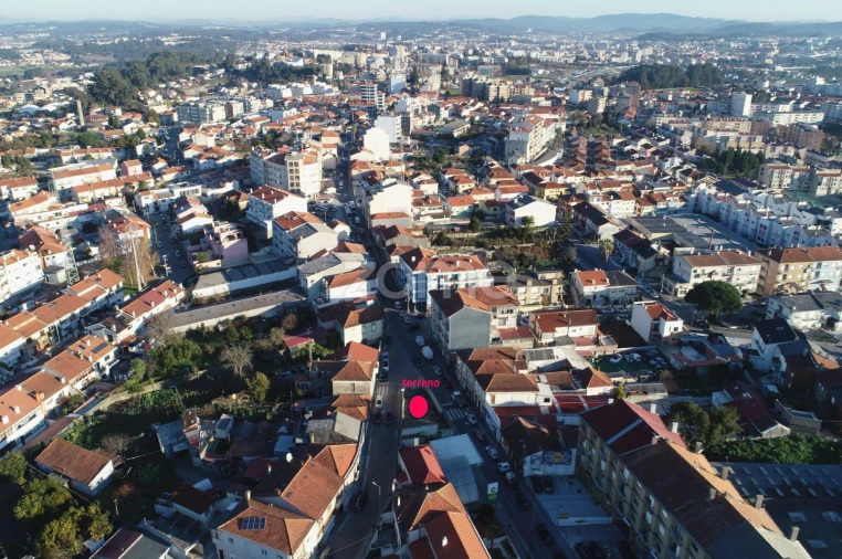 Terreno para Venda em Rio Tinto Foto 11